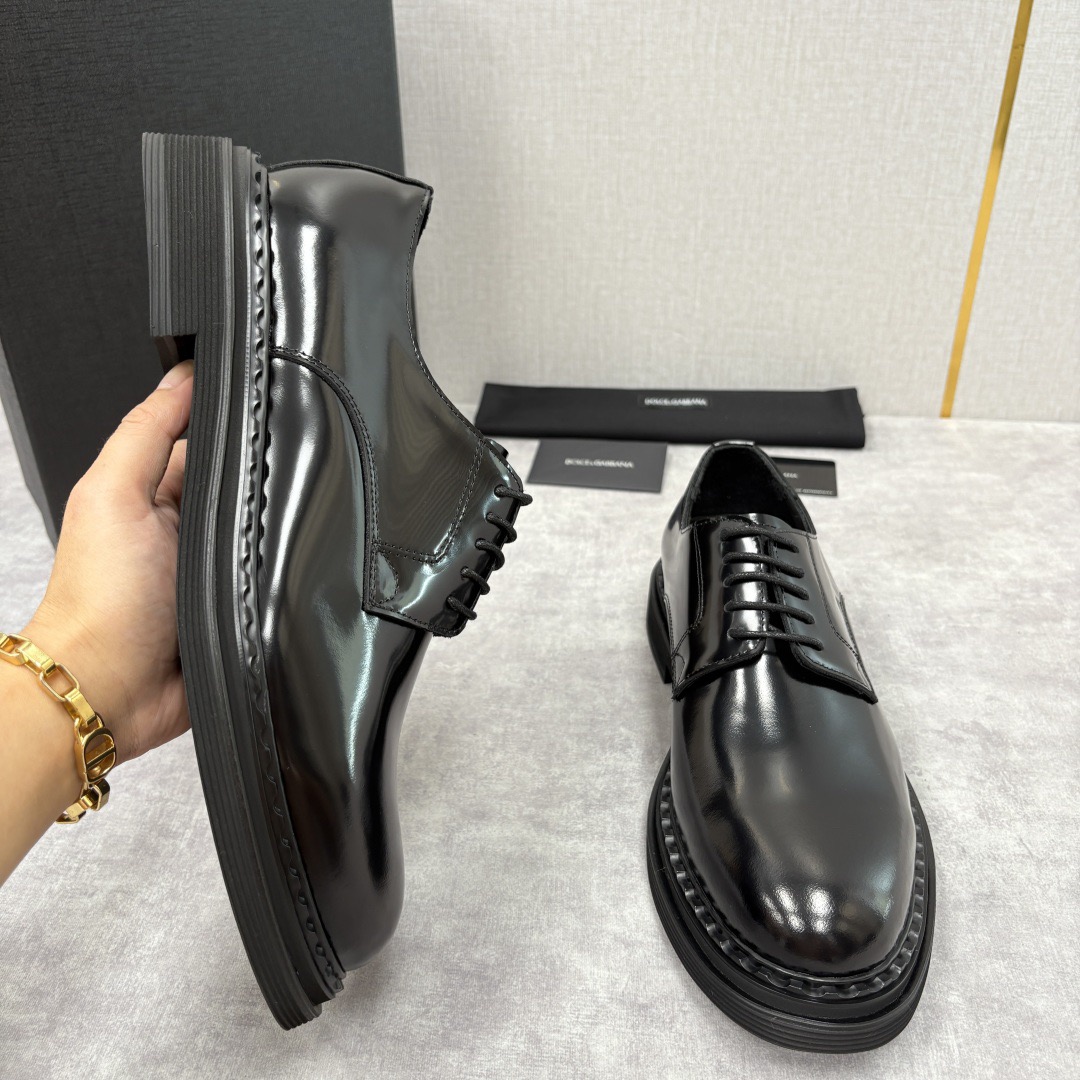 olce & Gabbana shoe